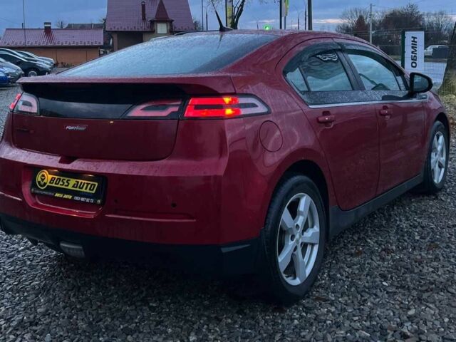 Красный Шевроле Вольт, объемом двигателя 1.4 л и пробегом 218 тыс. км за 9600 $, фото 5 на Automoto.ua