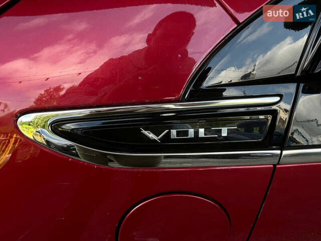 Красный Шевроле Вольт, объемом двигателя 1.4 л и пробегом 120 тыс. км за 11500 $, фото 5 на Automoto.ua