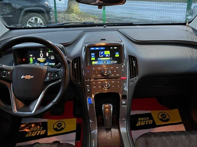 Красный Шевроле Вольт, объемом двигателя 1.4 л и пробегом 218 тыс. км за 9600 $, фото 8 на Automoto.ua