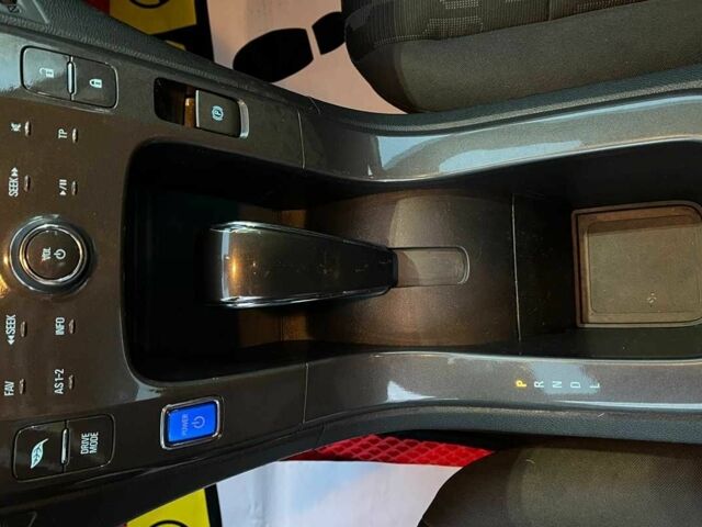 Красный Шевроле Вольт, объемом двигателя 1.4 л и пробегом 218 тыс. км за 9600 $, фото 13 на Automoto.ua