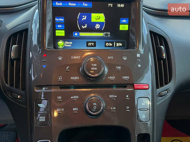 Красный Шевроле Вольт, объемом двигателя 1.4 л и пробегом 218 тыс. км за 9600 $, фото 12 на Automoto.ua