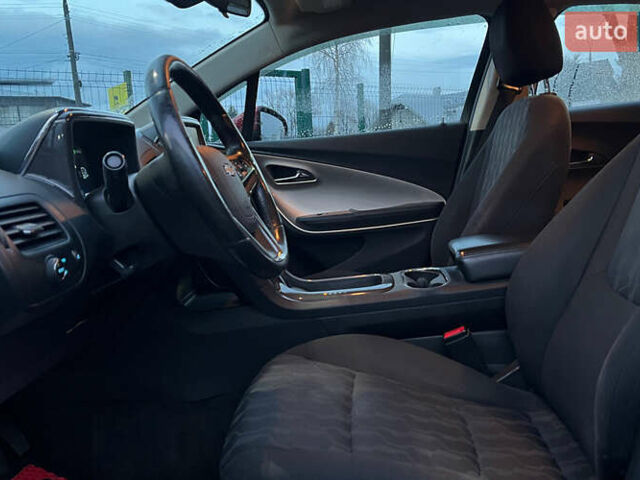 Красный Шевроле Вольт, объемом двигателя 1.4 л и пробегом 218 тыс. км за 9600 $, фото 7 на Automoto.ua