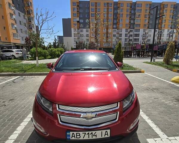 Червоний Шевроле Вольт, об'ємом двигуна 1.4 л та пробігом 177 тис. км за 13500 $, фото 3 на Automoto.ua