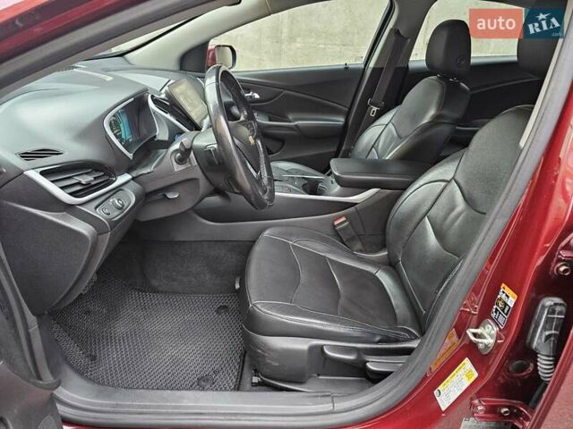 Шевроле Вольт 2016 в Киеве на Automoto.ua Красный Шевроле Вольт, объемом двигателя 1.5 л и пробегом 158 тыс. км за 12500 $, фото 18 на Automoto.ua