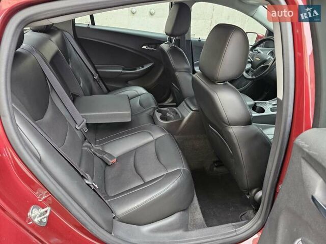 Шевроле Вольт 2016 в Киеве на Automoto.ua Красный Шевроле Вольт, объемом двигателя 1.5 л и пробегом 158 тыс. км за 12500 $, фото 41 на Automoto.ua