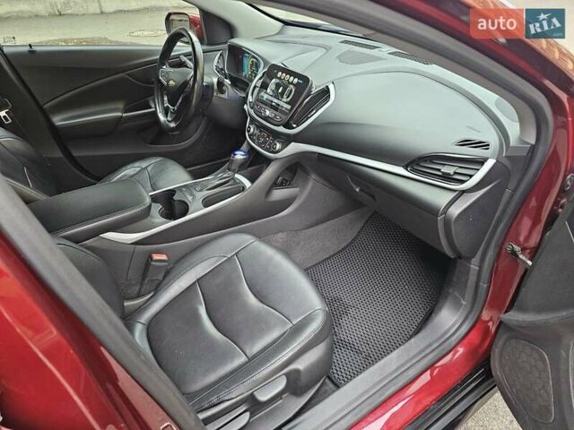 Шевроле Вольт 2016 в Киеве на Automoto.ua Красный Шевроле Вольт, объемом двигателя 1.5 л и пробегом 158 тыс. км за 12500 $, фото 38 на Automoto.ua