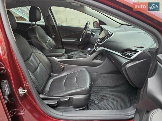Шевроле Вольт 2016 в Киеве на Automoto.ua Красный Шевроле Вольт, объемом двигателя 1.5 л и пробегом 158 тыс. км за 12500 $, фото 37 на Automoto.ua