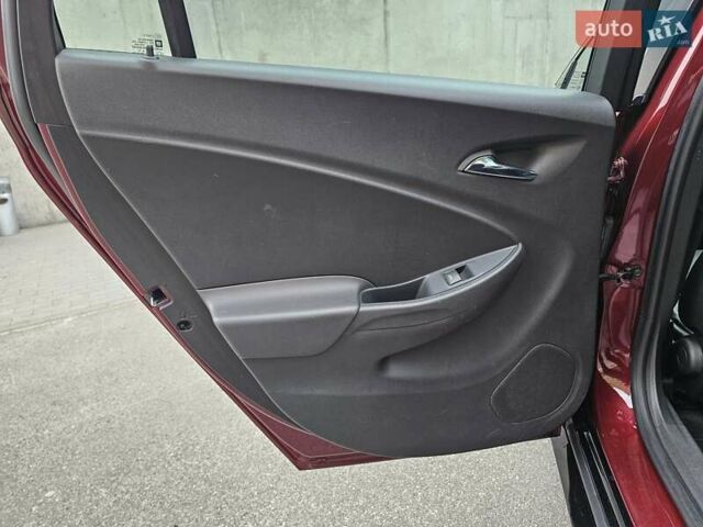 Шевроле Вольт 2016 в Киеве на Automoto.ua Красный Шевроле Вольт, объемом двигателя 1.5 л и пробегом 158 тыс. км за 12500 $, фото 43 на Automoto.ua