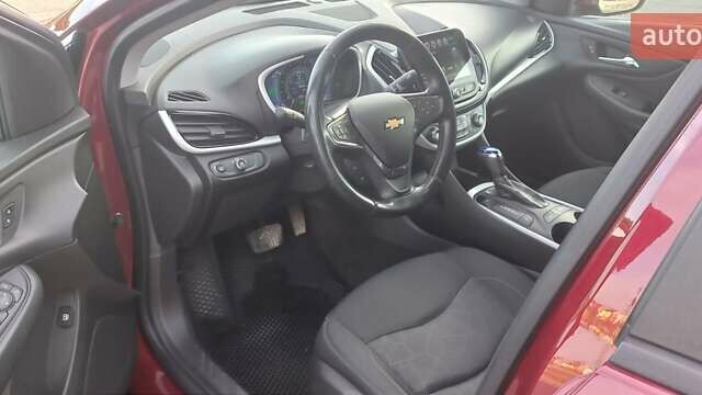 Красный Шевроле Вольт, объемом двигателя 1.5 л и пробегом 178 тыс. км за 13700 $, фото 7 на Automoto.ua