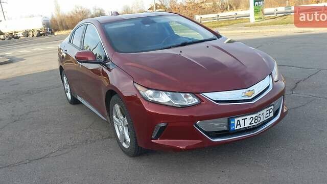 Красный Шевроле Вольт, объемом двигателя 1.5 л и пробегом 178 тыс. км за 13700 $, фото 6 на Automoto.ua
