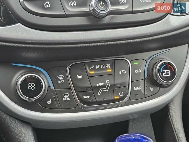 Шевроле Вольт 2016 в Киеве на Automoto.ua Красный Шевроле Вольт, объемом двигателя 1.5 л и пробегом 158 тыс. км за 12500 $, фото 34 на Automoto.ua