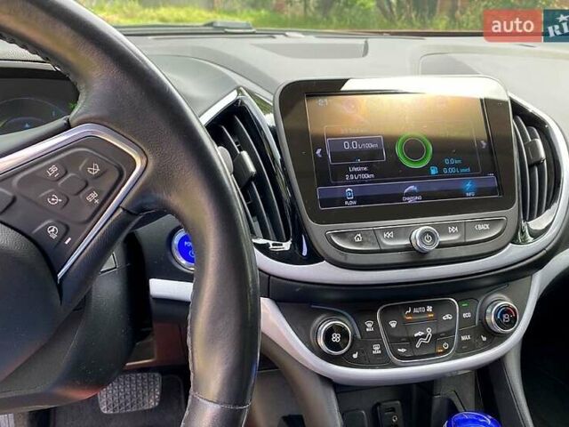 Красный Шевроле Вольт, объемом двигателя 1.5 л и пробегом 75 тыс. км за 18000 $, фото 6 на Automoto.ua