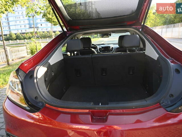 Червоний Шевроле Вольт, об'ємом двигуна 1.5 л та пробігом 69 тис. км за 20003 $, фото 9 на Automoto.ua