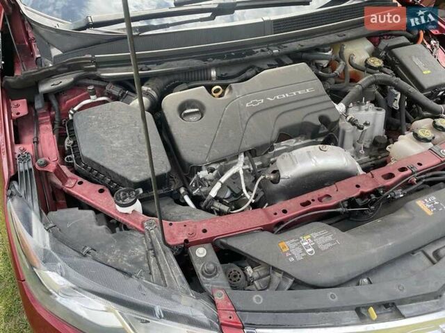Шевроле Вольт 2018 в Золочев на Automoto.ua Красный Шевроле Вольт, объемом двигателя 1.5 л и пробегом 136 тыс. км за 16900 $, фото 2 на Automoto.ua