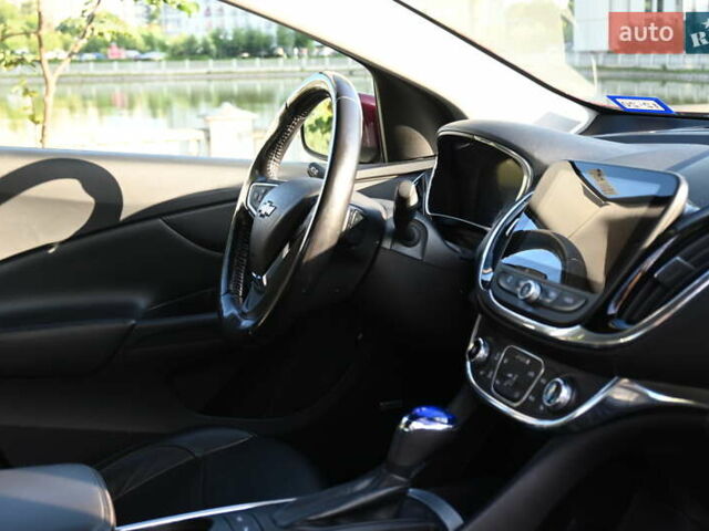 Червоний Шевроле Вольт, об'ємом двигуна 1.5 л та пробігом 69 тис. км за 20003 $, фото 5 на Automoto.ua