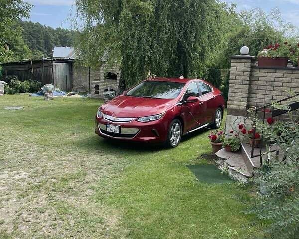 Шевроле Вольт 2018 в Золочев на Automoto.ua Красный Шевроле Вольт, объемом двигателя 1.5 л и пробегом 136 тыс. км за 16900 $, фото 3 на Automoto.ua