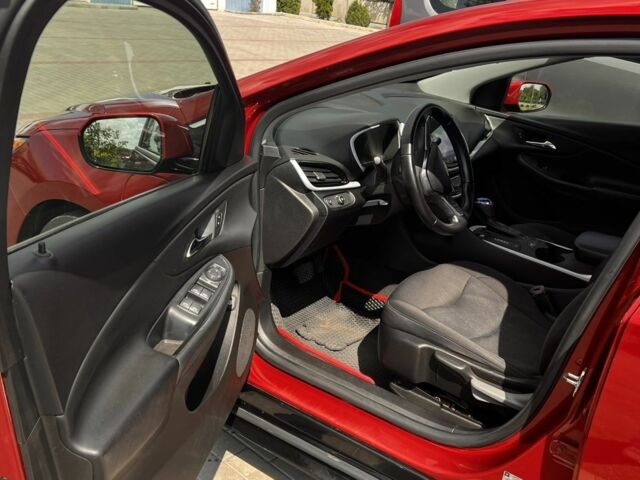 Красный Шевроле Вольт, объемом двигателя 1.5 л и пробегом 140 тыс. км за 15000 $, фото 7 на Automoto.ua