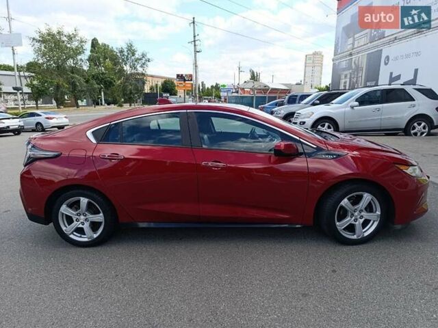 Красный Шевроле Вольт, объемом двигателя 1.49 л и пробегом 190 тыс. км за 12700 $, фото 2 на Automoto.ua