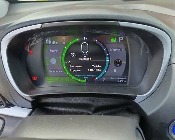 Красный Шевроле Вольт, объемом двигателя 1.49 л и пробегом 190 тыс. км за 13500 $, фото 9 на Automoto.ua