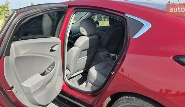 Красный Шевроле Вольт, объемом двигателя 1.49 л и пробегом 173 тыс. км за 13800 $, фото 6 на Automoto.ua