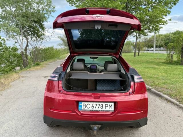 Червоний Шевроле Вольт, об'ємом двигуна 1.4 л та пробігом 225 тис. км за 9199 $, фото 3 на Automoto.ua