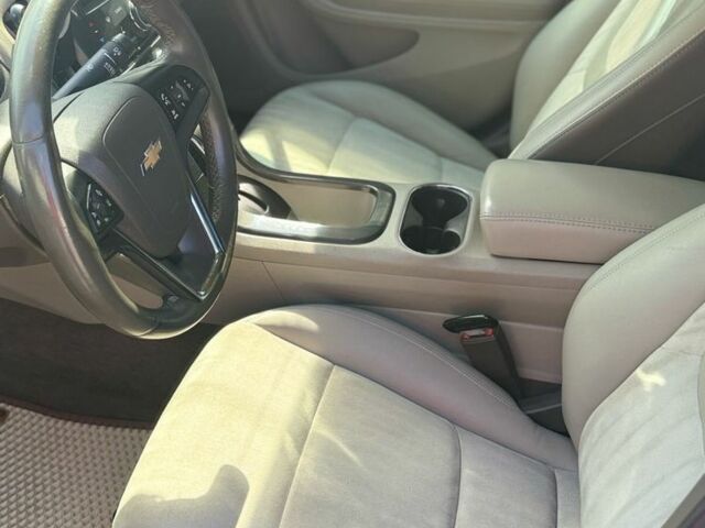 Червоний Шевроле Вольт, об'ємом двигуна 1.4 л та пробігом 225 тис. км за 9199 $, фото 6 на Automoto.ua