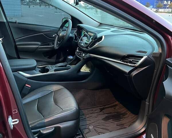 Красный Шевроле Вольт, объемом двигателя 1.5 л и пробегом 90 тыс. км за 19200 $, фото 7 на Automoto.ua