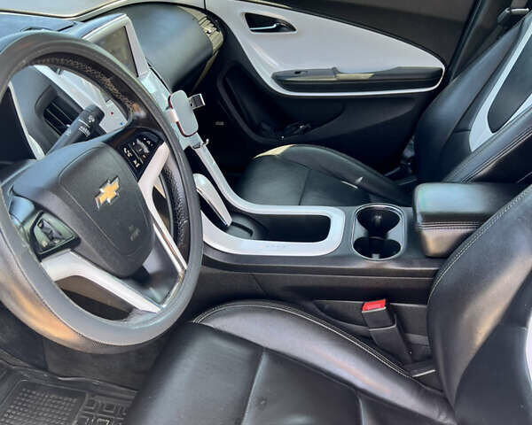 Шевроле Вольт, объемом двигателя 0 л и пробегом 225 тыс. км за 10000 $, фото 6 на Automoto.ua