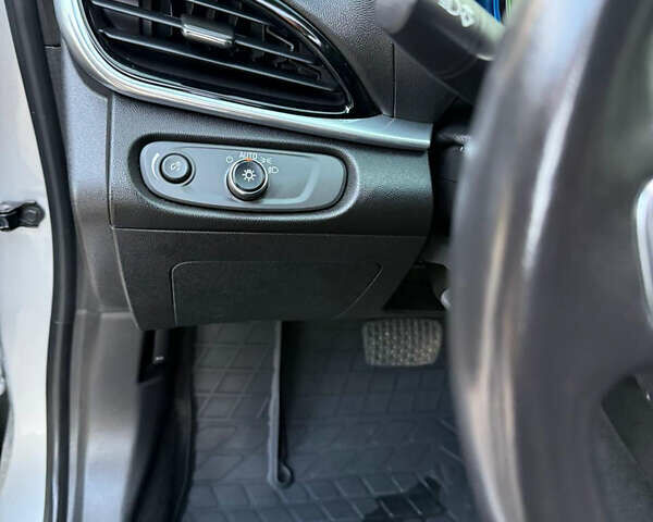 Шевроле Вольт, объемом двигателя 1.5 л и пробегом 134 тыс. км за 19000 $, фото 12 на Automoto.ua