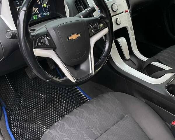 Серый Шевроле Вольт, объемом двигателя 1.4 л и пробегом 217 тыс. км за 7500 $, фото 15 на Automoto.ua