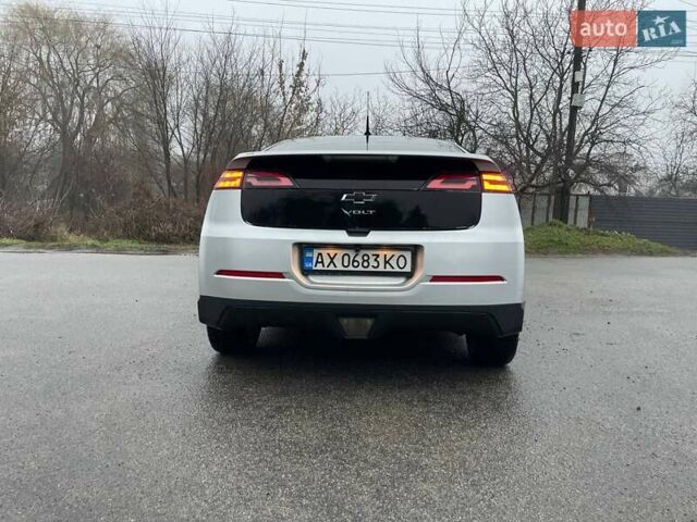 Серый Шевроле Вольт, объемом двигателя 1.4 л и пробегом 217 тыс. км за 7500 $, фото 6 на Automoto.ua