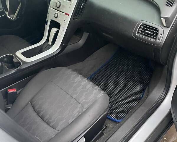 Серый Шевроле Вольт, объемом двигателя 1.4 л и пробегом 217 тыс. км за 7500 $, фото 12 на Automoto.ua