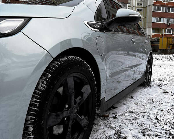 Серый Шевроле Вольт, объемом двигателя 1.4 л и пробегом 186 тыс. км за 11000 $, фото 6 на Automoto.ua