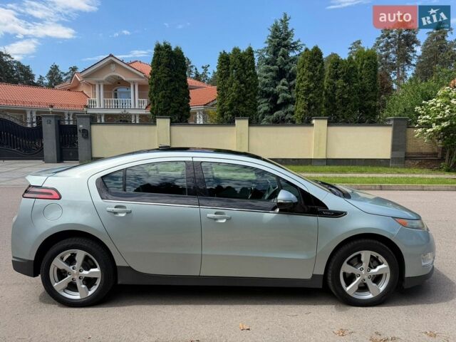 Серый Шевроле Вольт, объемом двигателя 1.4 л и пробегом 220 тыс. км за 7700 $, фото 2 на Automoto.ua
