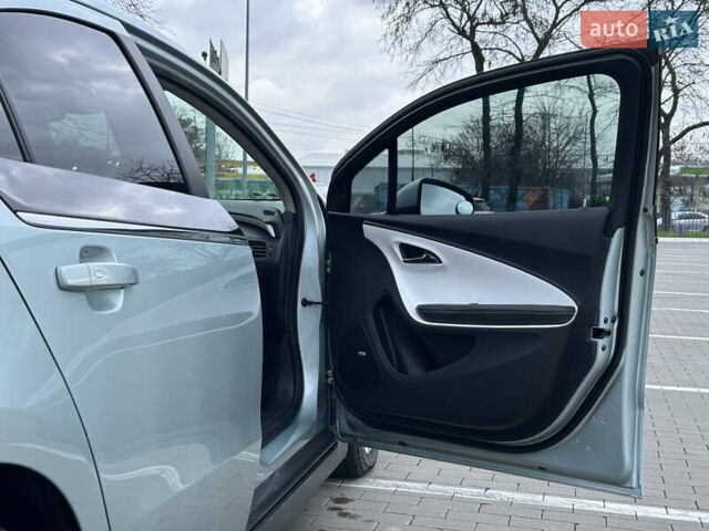 Серый Шевроле Вольт, объемом двигателя 1.4 л и пробегом 182 тыс. км за 8999 $, фото 42 на Automoto.ua