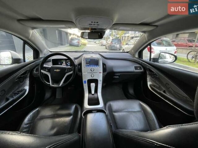 Сірий Шевроле Вольт, об'ємом двигуна 1.4 л та пробігом 180 тис. км за 7800 $, фото 11 на Automoto.ua