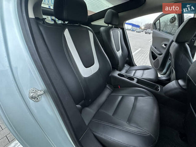 Серый Шевроле Вольт, объемом двигателя 1.4 л и пробегом 182 тыс. км за 8999 $, фото 4 на Automoto.ua