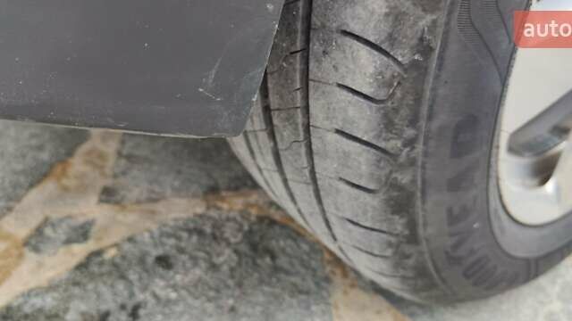 Серый Шевроле Вольт, объемом двигателя 1.4 л и пробегом 295 тыс. км за 8500 $, фото 17 на Automoto.ua