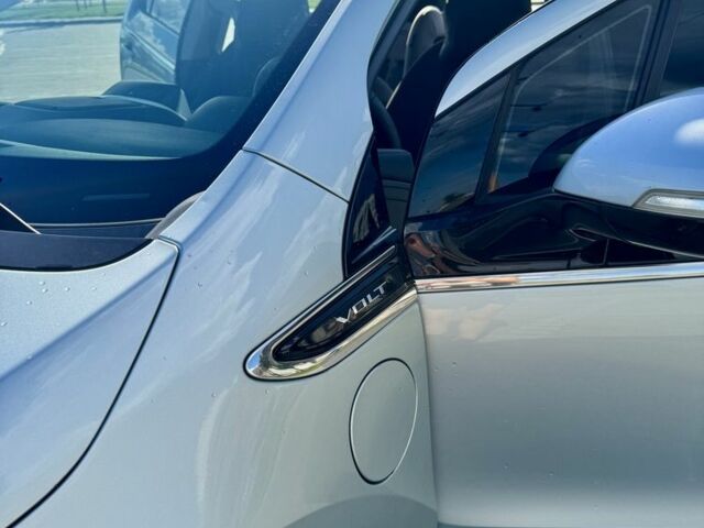 Серый Шевроле Вольт, объемом двигателя 1.4 л и пробегом 317 тыс. км за 7999 $, фото 7 на Automoto.ua