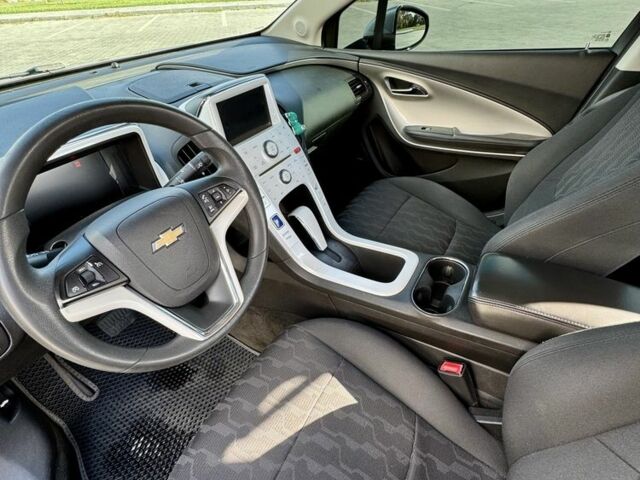 Серый Шевроле Вольт, объемом двигателя 1.4 л и пробегом 317 тыс. км за 7999 $, фото 12 на Automoto.ua