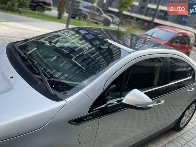Сірий Шевроле Вольт, об'ємом двигуна 1.4 л та пробігом 180 тис. км за 7800 $, фото 7 на Automoto.ua