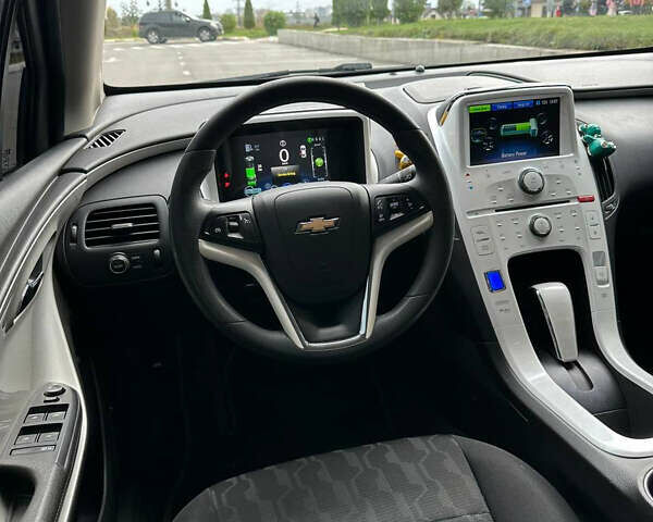 Серый Шевроле Вольт, объемом двигателя 1.4 л и пробегом 300 тыс. км за 7999 $, фото 12 на Automoto.ua