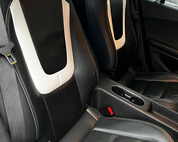 Серый Шевроле Вольт, объемом двигателя 1.4 л и пробегом 186 тыс. км за 11000 $, фото 12 на Automoto.ua