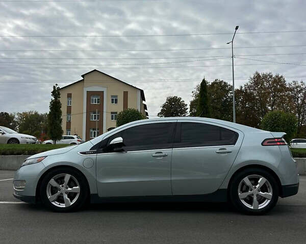 Серый Шевроле Вольт, объемом двигателя 1.4 л и пробегом 300 тыс. км за 7999 $, фото 6 на Automoto.ua