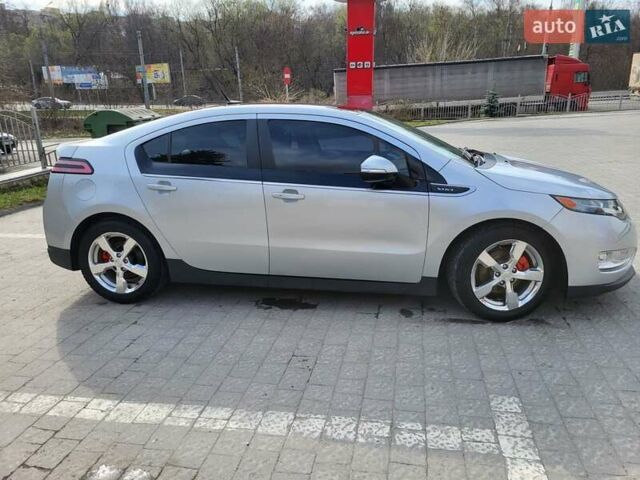 Сірий Шевроле Вольт, об'ємом двигуна 1.4 л та пробігом 150 тис. км за 10300 $, фото 4 на Automoto.ua