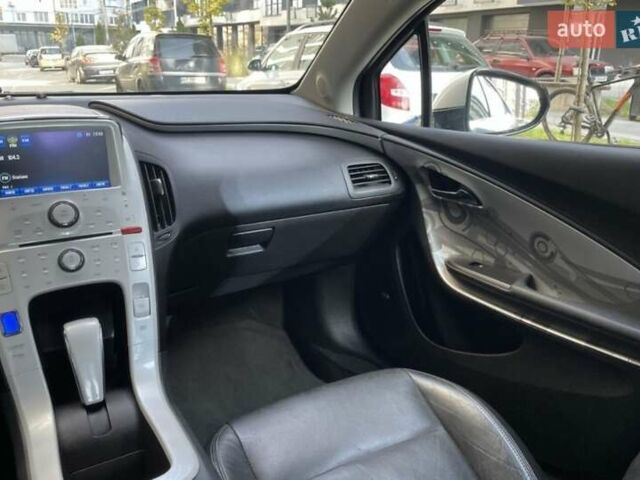 Сірий Шевроле Вольт, об'ємом двигуна 1.4 л та пробігом 180 тис. км за 7800 $, фото 13 на Automoto.ua