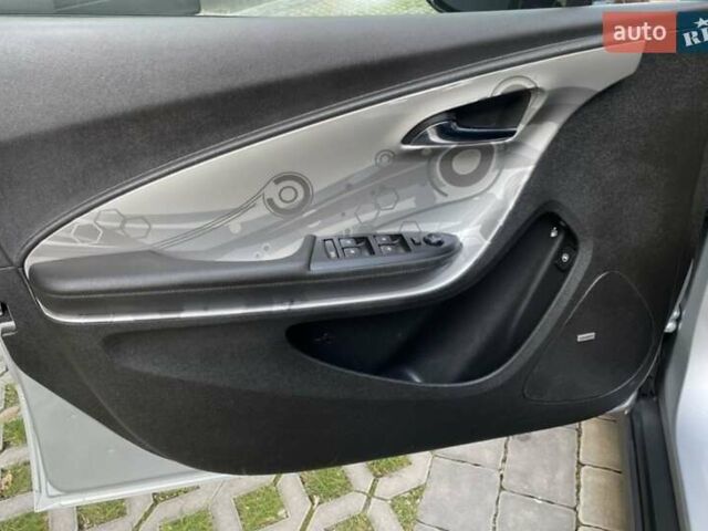 Сірий Шевроле Вольт, об'ємом двигуна 1.4 л та пробігом 180 тис. км за 7800 $, фото 8 на Automoto.ua