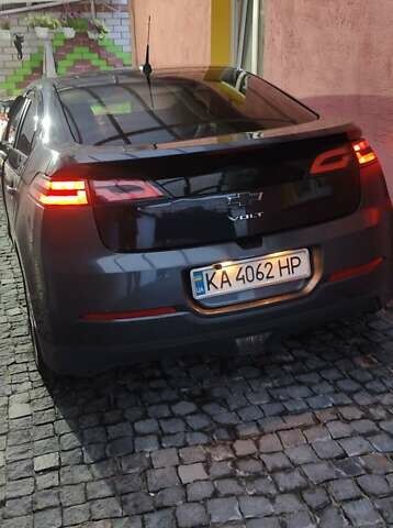 Серый Шевроле Вольт, объемом двигателя 1.4 л и пробегом 219 тыс. км за 10000 $, фото 4 на Automoto.ua