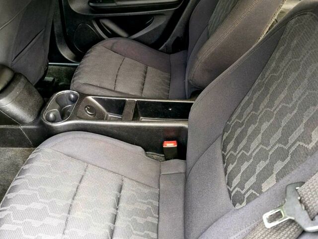 Серый Шевроле Вольт, объемом двигателя 1.4 л и пробегом 280 тыс. км за 8700 $, фото 5 на Automoto.ua