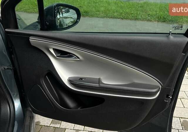 Серый Шевроле Вольт, объемом двигателя 1.4 л и пробегом 210 тыс. км за 8500 $, фото 28 на Automoto.ua